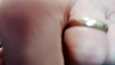 Snapshot of bulkyboners chatting on 01-12-25, 10:34 ejaculation for 250 online show from 01-12-25, 10:34