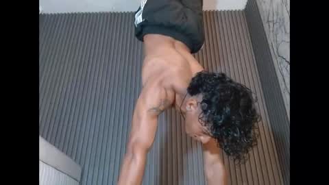 bull_cam online show from 09-13-25, 06:51