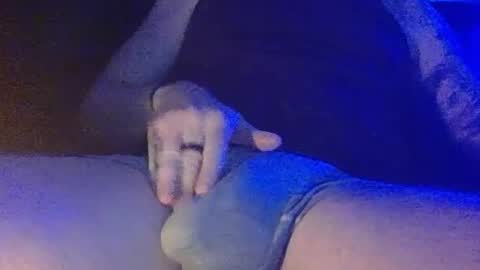 Snapshot of bullbulge chatting on 07-18-26, 08:51 Bull. online show from 07-18-26, 08:51