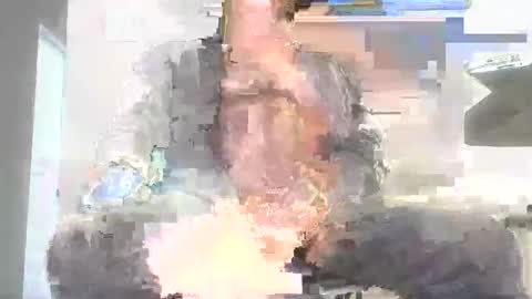 Snapshot of bulldog302w chatting on 01-25-25, 06:02 bulldog302w online show from 01-25-25, 06:02