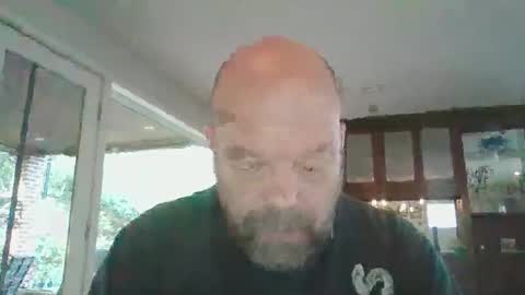 bulldog302w online show from 11-02-25, 01:13