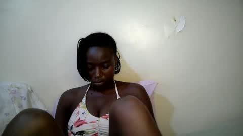 Snapshot of bunny_bliss1 chatting on 07-12-26, 05:53 bunny_bliss1 online show from 07-12-26, 05:53