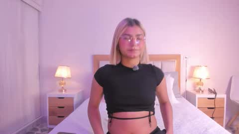 bunny_blush1 online show from 03-15-26, 11:38