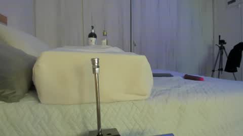 bunny_blush1 online show from 04-17-26, 06:00