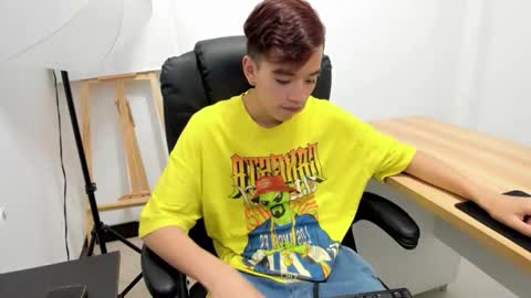 bunny online show from 10-23-25, 12:26