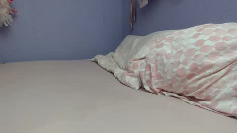 Snapshot of bunny_nextdoor chatting on 01-20-25, 12:25 Bunny  Miss me Online every day here -  online show from 01-20-25, 12:25