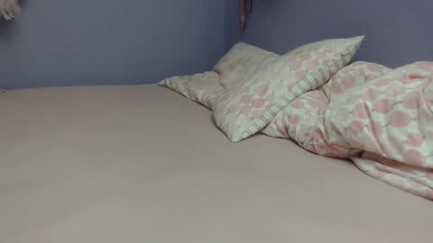 Snapshot of bunny_nextdoor chatting on 01-30-25, 01:00 Bunny  Miss me Online every day here -  online show from 01-30-25, 01:00