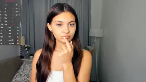 Aria online show from 09-19-25, 09:00