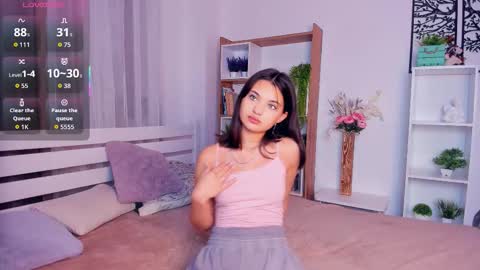 Aria online show from 10-30-25, 08:05