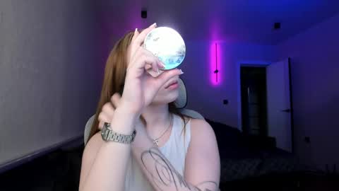 Snapshot of bunny_shinel chatting on 05-18-26, 03:18 Mary online show from 05-18-26, 03:18