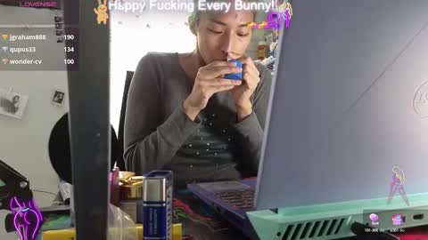 Tokki  bunny  online show from 01-10-25, 07:00