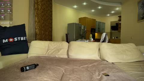 Bonny and Clide  Help us by thumbs up  online show from 02-10-25, 06:45