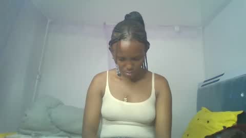 bunnydiva_ online show from 05-17-26, 05:31