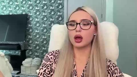 OnlyFans BunnyKhalessi online show from 02-03-26, 08:47