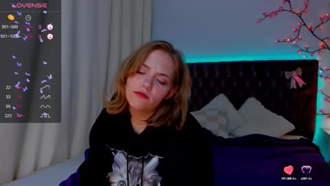 BunnyShows online show from 09-30-25, 06:18