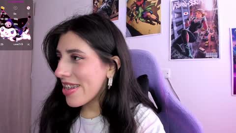 Snapshot of bunnyy09 chatting on 01-24-25, 06:25 Jess online show from 01-24-25, 06:25