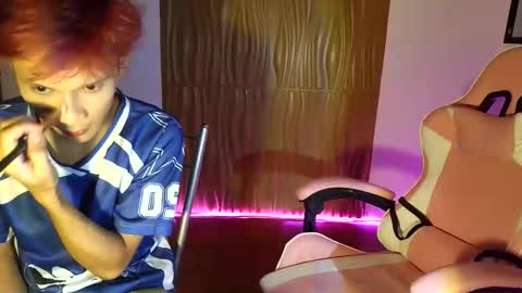 burger_kingxxx online show from 02-26-26, 10:03