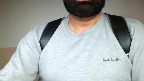 Hairy Arabian online show from 12-24-24, 04:22