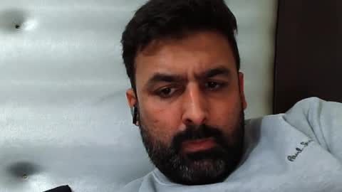 Hairy Arabian online show from 12-01-25, 05:40