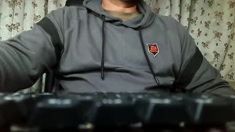 Hairy Arabian online show from 01-17-26, 02:49