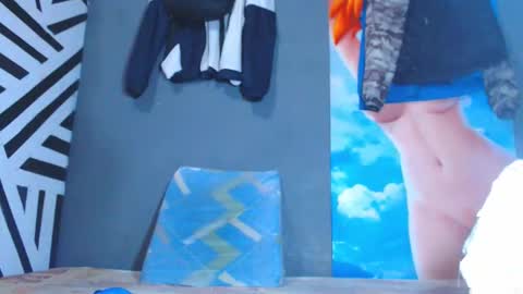 Snapshot of burningboyy chatting on 11-28-25, 11:18 independiente online show from 11-28-25, 11:18