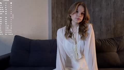 Snapshot of burnletitallburn chatting on 03-06-25, 01:57 Jessica online show from 03-06-25, 01:57