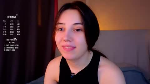 Snapshot of burnletitallburn chatting on 09-28-25, 02:50 Jessica online show from 09-28-25, 02:50
