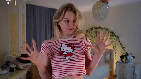 Snapshot of burnletitallburn chatting on 10-01-25, 02:34 Jessica online show from 10-01-25, 02:34