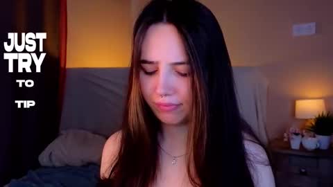 Snapshot of burnletitallburn chatting on 10-10-25, 03:16 Jessica online show from 10-10-25, 03:16
