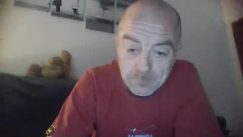 burnleyguy1977 online show from 01-08-25, 03:08