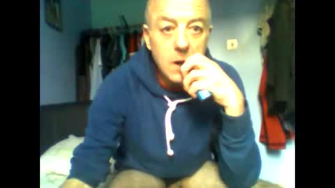 burnleyguy1977 online show from 02-17-26, 07:49