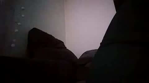 Snapshot of bury703709 chatting on 01-01-25, 03:56 Creazy dad online show from 01-01-25, 03:56