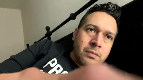 Snapshot of businesspleasure chatting on 02-02-25, 07:41 businesspleasure online show from 02-02-25, 07:41