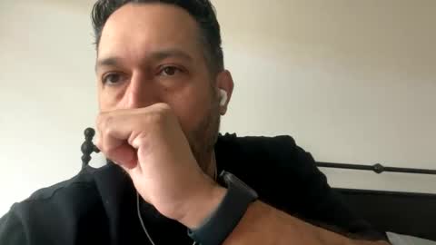 Snapshot of businesspleasure chatting on 02-19-26, 05:42 businesspleasure online show from 02-19-26, 05:42