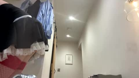 buster43218 online show from 02-27-25, 07:01