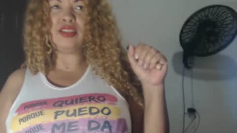 Snapshot of bustyamanda_ chatting on 06-27-26, 11:59 Amanda online show from 06-27-26, 11:59