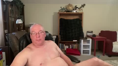 bustyballs100 online show from 10-28-25, 03:14