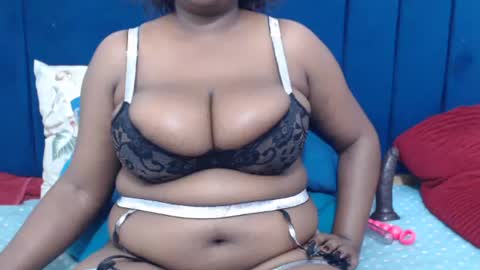 bustychocx online show from 08-02-26, 03:43