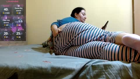 Emma online show from 01-31-25, 03:44