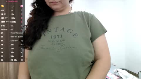 Emma online show from 11-20-25, 08:03