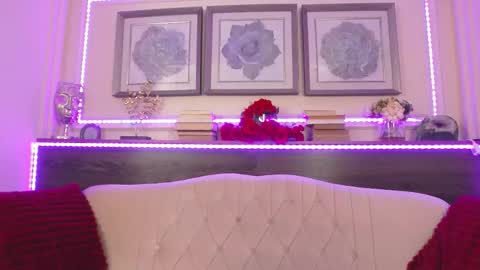      online between 6AM and 2PM EET almost everyday. online show from 02-25-26, 04:44