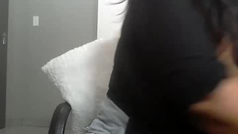 bustytessa37 online show from 10-12-25, 07:51