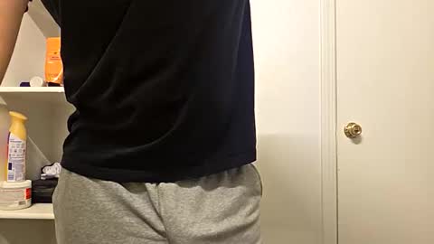 Snapshot of buttdude23 chatting on 05-23-26, 02:43 buttdude23 online show from 05-23-26, 02:43