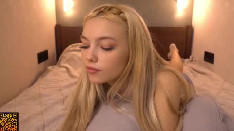 butteflai online show from 12-04-25, 09:29