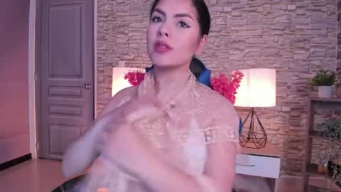 Snapshot of butterflyx39 chatting on 05-14-26, 12:01 Lia Butterfly online show from 05-14-26, 12:01