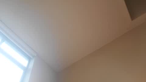 HannahWreckshin online show from 12-21-24, 06:34