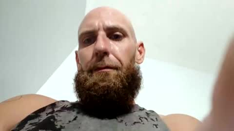 Hugeuncut92 online show from 11-08-25, 09:31