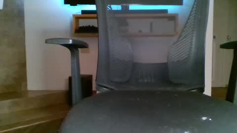 Snapshot of bwc44u chatting on 10-01-25, 02:06 bwc44u online show from 10-01-25, 02:06