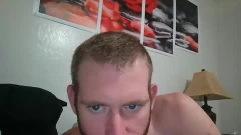 Snapshot of bwcwhiteboy94 chatting on 10-25-25, 06:02 bwcwhiteboy94 online show from 10-25-25, 06:02