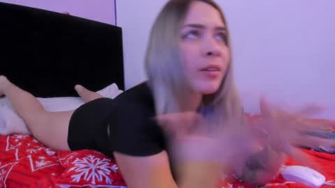 Snapshot of byanca_winklar chatting on 12-14-24, 06:52 online show from 12-14-24, 06:52